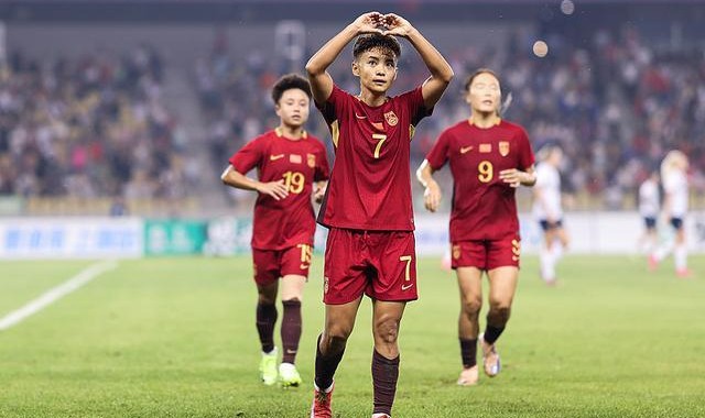 英超NBA-中国女足罕见不敌俄罗斯，赛前为古雅沙举办退役仪式