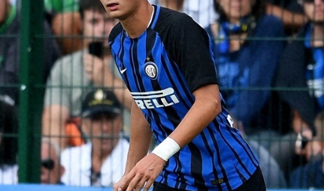 新球体育比分网-曾被估价4000万欧！蓝黑小将又遭遇重伤，国米追求17岁超新星|国际米兰|卡尔博尼|范赫斯登|巴雷拉|科斯托夫_新浪体育_新浪新闻