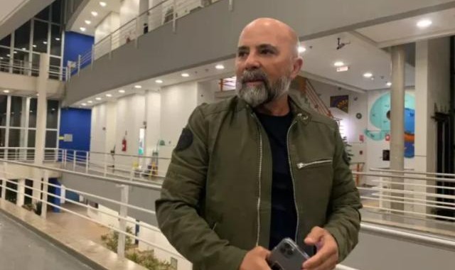 新球体育-预判是非远离马赛，桑保利定居巴西乐享天伦